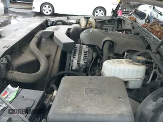 2004 Chevrolet Tahoe LS z VIN 1GNEK13Z04J289775, wystawiony jako IAAI lot #42225661 z przebiegiem 236 816 mil mil oraz . Historia ofert i sprzedaży dostępna na DreamBid. Obrazek 12.