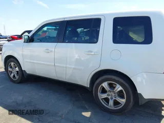 2013 Honda Pilot EX-L with VIN 5FNYF3H59DB023268, listed as a IAAI auction lot 41820375 with 157,097 mi miles. Bid and sale history available at carsss.com. Image 14.