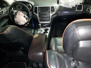 2011 Jeep Grand Cherokee 70th Anniversary with VIN 1J4RR4GG3BC645888, listed as a Copart auction lot 42098255 with 170,538 mi miles and Salvage Title. Bid and sale history available at carsss.com. Image 8.