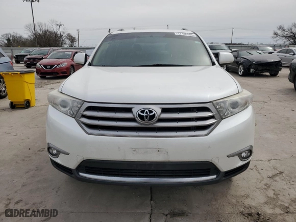2013 Toyota Highlander with VIN 5TDZK3EH7DS118003, listed as a Copart auction lot 47138505 with 109,021 mi miles and Salvage Title. Bid and sale history available at carsss.com. Image 5.