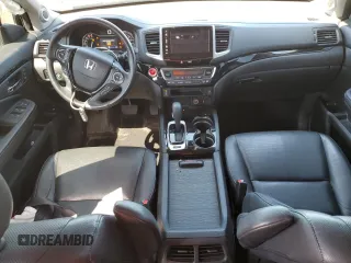 2018 Honda Ridgeline RTL-E with VIN 5FPYK3F76JB014174, listed as a Copart auction lot 52536524 with 95,822 mi miles and Clean title. Bid and sale history available at DreamBid. Image 8.