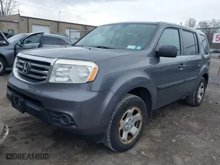 2015 Honda Pilot LX with VIN 5FNYF4H20FB071062, listed as a IAAI auction lot 41944976 with 170,261 mi miles. Bid and sale history available at carsss.com. Image 17.