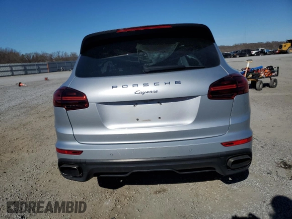 2016 Porsche Cayenne with VIN WP1AA2A28GLA00736, listed as a Copart auction lot 47074705 with 43,719 mi miles and Salvage Title. Bid and sale history available at carsss.com. Image 6.