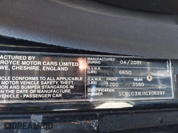 2001 Bentley Arnage with VIN SCBLC31E11CX06297, listed as a IAAI auction lot 41980275 with 63,510 mi miles and . Bid and sale history available at DreamBid. Image 9.