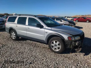 2003 Volvo V70 XC70 z VIN YV1SZ59H831111876, wystawiony jako Copart lot #79505134 z przebiegiem 175 692 mil mil oraz Szkoda całkowita • Salvage title. Historia ofert i sprzedaży dostępna na DreamBid. Obrazek 4.