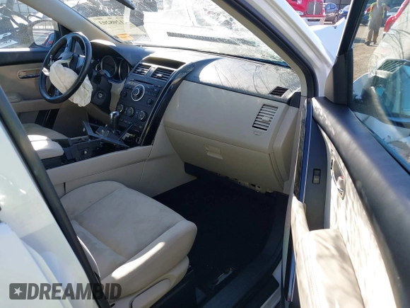 2012 Mazda CX-9 Sport with VIN JM3TB3BV3C0364362, listed as a IAAI auction lot 41208203 with Not Provided miles and . Bid and sale history available at DreamBid. Image 5.