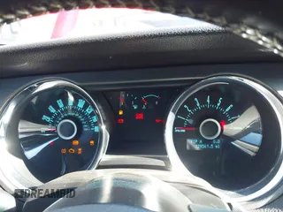 2013 Ford Mustang GT with VIN 1ZVBP8CFXD5215667, listed as a IAAI auction lot 41525268 with 129,561 mi miles and . Bid and sale history available at DreamBid. Image 7.