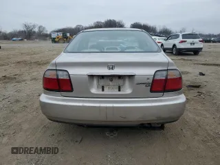 1997 Honda Accord LX with VIN 1HGCD5637VA086619, listed as a Copart auction lot 49248925 with 260,386 mi miles and Salvage Title. Bid and sale history available at carsss.com. Image 6.