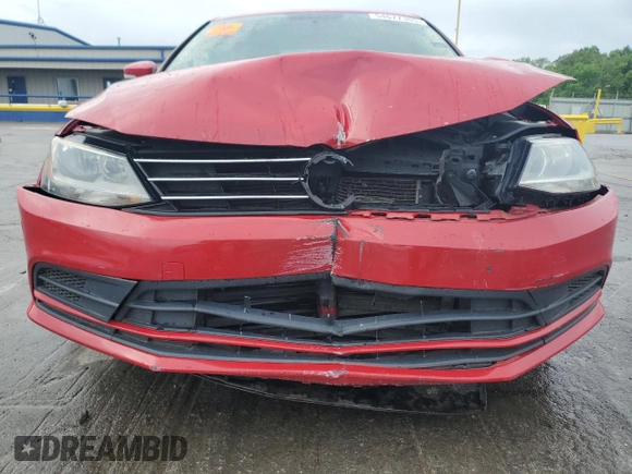 2015 Volkswagen Jetta SE z VIN 3VWD17AJ8FM321737, wystawiony jako Copart lot #54677305 z przebiegiem 172 918 mil mil oraz Czysty tytuł • Clean title. Historia ofert i sprzedaży dostępna na DreamBid. Obrazek 5.