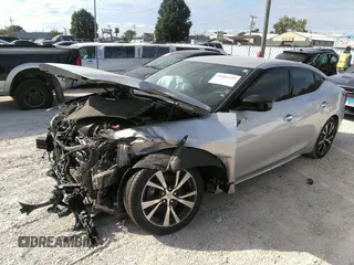 2017 Nissan Maxima SR with VIN 1N4AA6AP6HC440532, listed as a IAAI auction lot 34585325 with Not provided miles and . Bid and sale history available at DreamBid. Image 2.