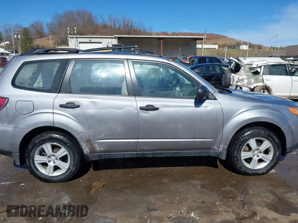 2010 Subaru Forester 2.5X with VIN JF2SH6BC5AH763339, listed as a IAAI auction lot 41683194 with 39,301 mi miles. Bid and sale history available at carsss.com. Image 13.