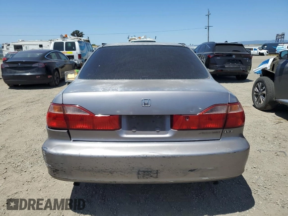 2000 Honda Accord EX with VIN 1HGCG1654YA059755, listed as a Copart auction lot 59003345 with 160,309 mi miles and Salvage title. Bid and sale history available at DreamBid. Image 6.