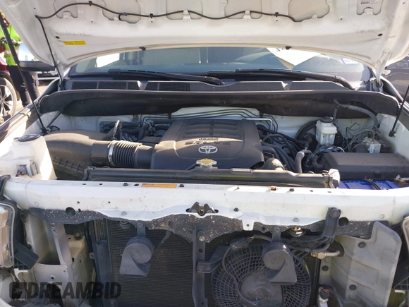 2015 Toyota Sequoia Platinum with VIN 5TDDW5G1XFS121006, listed as a IAAI auction lot 41359331 with 146,031 mi miles and . Bid and sale history available at DreamBid. Image 10.