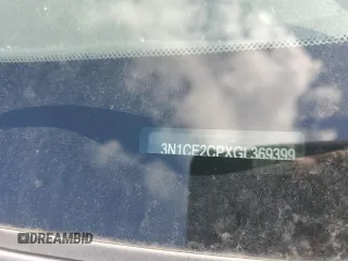 2016 Nissan Note S z VIN 3N1CE2CPXGL369399, wystawiony jako Copart lot #60973895 z przebiegiem 151 609 mil mil oraz Szkoda całkowita • Salvage title. Historia ofert i sprzedaży dostępna na DreamBid. Obrazek 12.