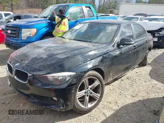 2014 BMW 3 Series 328i with VIN WBA3A5G56ENP32116, listed as a IAAI auction lot 41770861 with 118,485 mi miles. Bid and sale history available at carsss.com. Image 16.