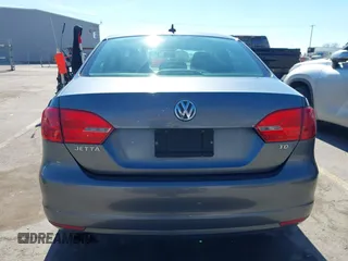 2012 Volkswagen Jetta TDI w/Premium & Nav z VIN 3VWLL7AJ5CM361646, wystawiony jako IAAI lot #41856672 z przebiegiem 190 292 mil mil oraz . Historia ofert i sprzedaży dostępna na DreamBid. Obrazek 16.