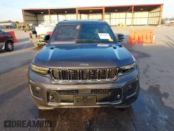 2023 Jeep Grand Cherokee Overland with VIN 1C4RJHDGXP8864365, listed as a IAAI auction lot 40502141 with 3,911 mi miles and . Bid and sale history available at DreamBid. Image 12.