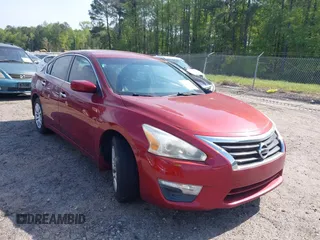 2015 Nissan Altima 2.5 SV with VIN 1N4AL3AP1FC578596, listed as a IAAI auction lot 42009677 with 66,985 mi miles. Bid and sale history available at carsss.com. Image 1.