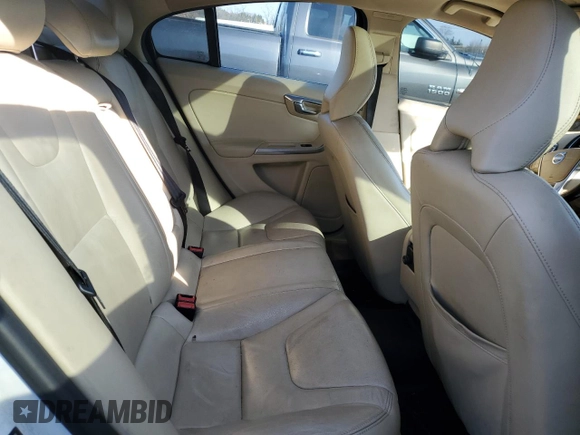 2015 Volvo S60 T5 Drive-E Premier with VIN YV126MFK0F1355710, listed as a Copart auction lot 84422464 with 180,811 mi miles and Salvage Title. Bid and sale history available at carsss.com. Image 10.