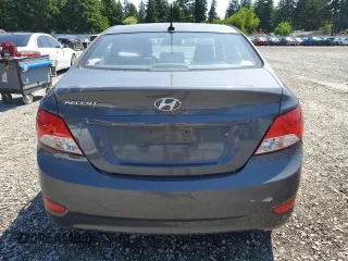 2012 Hyundai Accent GLS z VIN KMHCT4AE0CU253740, wystawiony jako Copart lot #59321665 z przebiegiem 167 711 mil mil oraz Czysty tytuł • Clean title. Historia ofert i sprzedaży dostępna na DreamBid. Obrazek 6.