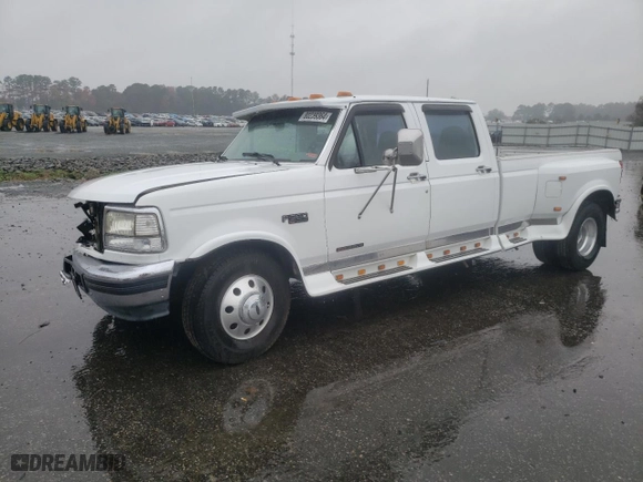 1997 Ford F-350 Crew Cab with VIN 1FTJW35F5VEB37933, listed as a Copart auction lot 80239364 with NaN miles and Salvage Title. Bid and sale history available at carsss.com. Image 1.