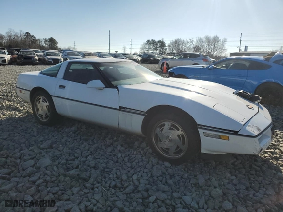1989 Chevrolet Corvette with VIN 1G1YY2188K5117660, listed as a Copart auction lot 87948715 with 33,388 mi miles and Salvage Title. Bid and sale history available at carsss.com. Image 4.