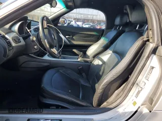 2006 BMW Z4 3.0i with VIN 4USBU33566LW58266, listed as a Copart auction lot 88115635 with 90,409 mi miles and Salvage Title. Bid and sale history available at carsss.com. Image 7.