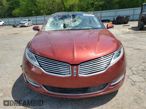 2014 Lincoln MKZ with VIN 3LN6L2GKXER800389, listed as a Copart auction lot 51793125 with 35,976 mi miles and Salvage title. Bid and sale history available at DreamBid. Image 5.