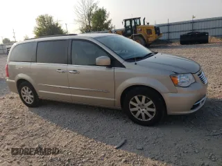 2016 Chrysler Town & Country Touring with VIN 2C4RC1BG2GR247034, listed as a Copart auction lot 70764594 with 112,998 mi miles and Non Repairable. Bid and sale history available at DreamBid. Image 4.