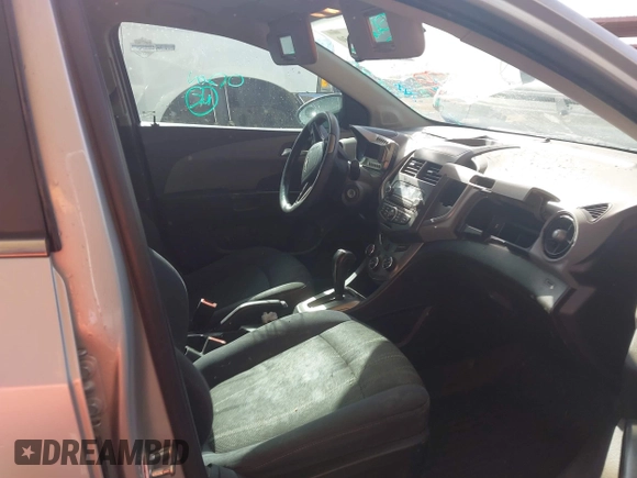 2013 Chevrolet Sonic LT with VIN 1G1JC6SH6D4175247, listed as a IAAI auction lot 41658630 with 296,668 mi miles. Bid and sale history available at carsss.com. Image 5.