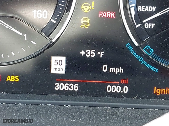 2021 BMW X1 xDrive28i with VIN WBXJG9C06M5S85511, listed as a IAAI auction lot 41705422 with 30,636 mi miles. Bid and sale history available at carsss.com. Image 7.