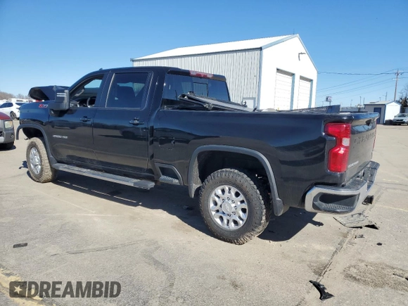 2020 Chevrolet Silverado 3500HD LT with VIN 1GC4YTEYXLF347833, listed as a Copart auction lot 47198315 with 0 mi miles and Salvage Title. Bid and sale history available at carsss.com. Image 2.