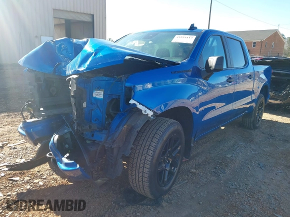 2022 Chevrolet Silverado 1500 Custom with VIN 1GCPABEK5NZ525141, listed as a IAAI auction lot 41239117 with 56,843 mi miles and . Bid and sale history available at DreamBid. Image 2.