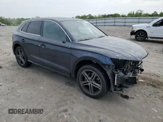 2020 Audi SQ5 Premium Plus with VIN WA1B4BFYXL2002721, listed as a Copart auction lot 54178255 with 61,051 mi miles and Salvage Title. Bid and sale history available at DreamBid. Image 4.