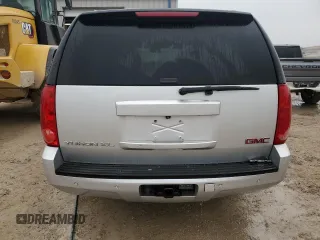 2014 GMC Yukon XL SLT with VIN 1GKS1KE04ER239326, listed as a Copart auction lot 42913765 with 207,017 mi miles and Clean Title. Bid and sale history available at carsss.com. Image 6.