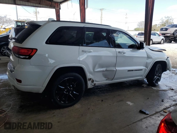 2018 Jeep Grand Cherokee Laredo E with VIN 1C4RJFAG7JC266912, listed as a Copart auction lot 51964465 with 42,121 mi miles and Salvage Title. Bid and sale history available at carsss.com. Image 3.