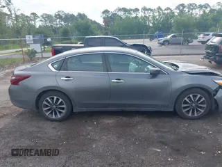 2017 Nissan Altima SV с VIN 1N4AL3AP5HC158472, выставлен на аукционе IAAI как лот 42465752 с пробегом 119 814 миль миль и . История ставок и продаж доступна на DreamBid. Изображение 13.