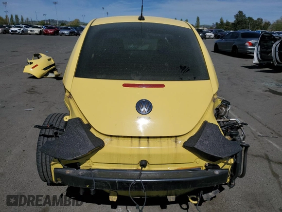 2009 Volkswagen Beetle S с VIN 3VWRG31C59M506895, выставлен на аукционе Copart как лот 52944605 с пробегом 56 834 миль миль и Списание • Salvage title. История ставок и продаж доступна на DreamBid. Изображение 6.
