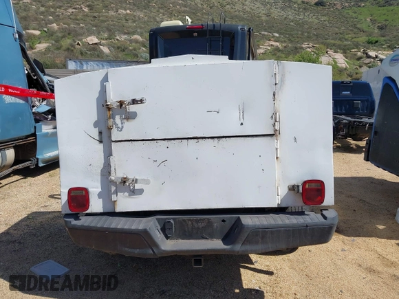2017 Ford F-150 XL with VIN 1FTMF1C84HKE37930, listed as a IAAI auction lot 41817185 with 140,280 mi miles. Bid and sale history available at carsss.com. Image 17.