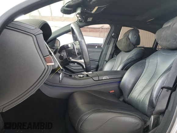 2015 Mercedes-Benz S 550 with VIN WDDUG8CB9FA157513, listed as a Copart auction lot 55181955 with 61,477 mi miles and Salvage Title. Bid and sale history available at carsss.com. Image 7.