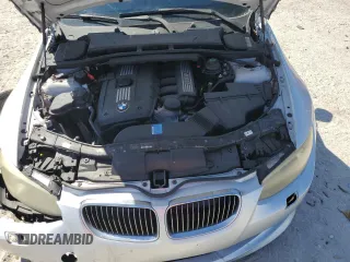 2011 BMW 3 Series 328i with VIN WBAKE3C55BE557220, listed as a Copart auction lot 49833305 with 33,881 mi miles and Salvage Title. Bid and sale history available at carsss.com. Image 13.