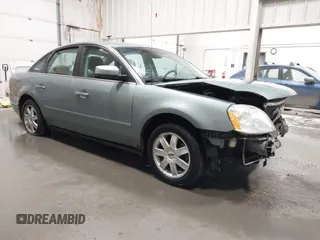 2006 Ford Five Hundred SE with VIN 1FAFP26166G117623, listed as a IAAI auction lot 41578455 with 109,202 mi miles. Bid and sale history available at carsss.com. Image 1.