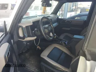 2022 Ford Bronco с VIN 1FMEE5DP1NLB68923, выставлен на аукционе IAAI как лот 42844194 с пробегом 20 202 миль миль и . История ставок и продаж доступна на DreamBid. Изображение 2.