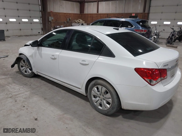 2014 Chevrolet Cruze LS with VIN 1G1PA5SG5E7207414, listed as a IAAI auction lot 41767277 with 220,195 mi miles. Bid and sale history available at carsss.com. Image 3.