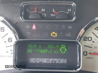 2013 Ford Expedition Max Limited с VIN 1FMJK2A53DEF19312, выставлен на аукционе IAAI как лот 42362518 с пробегом 179 629 миль миль и . История ставок и продаж доступна на DreamBid. Изображение 16.
