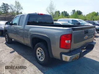 2008 Chevrolet Silverado 1500 Work Truck with VIN 1GCEC19X28Z322147, listed as a IAAI auction lot 42233304 with 132,411 mi miles and . Bid and sale history available at DreamBid. Image 14.