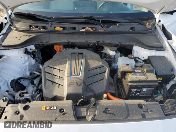 2023 Hyundai Kona SEL with VIN KM8K33AG2PU165785, listed as a Copart auction lot 83611554 with 30,161 mi miles and Salvage Title. Bid and sale history available at carsss.com. Image 12.