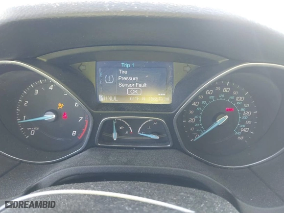 2012 Ford Focus SE with VIN 1FAHP3F29CL327580, listed as a IAAI auction lot 41882318 with 156,511 mi miles. Bid and sale history available at carsss.com. Image 15.