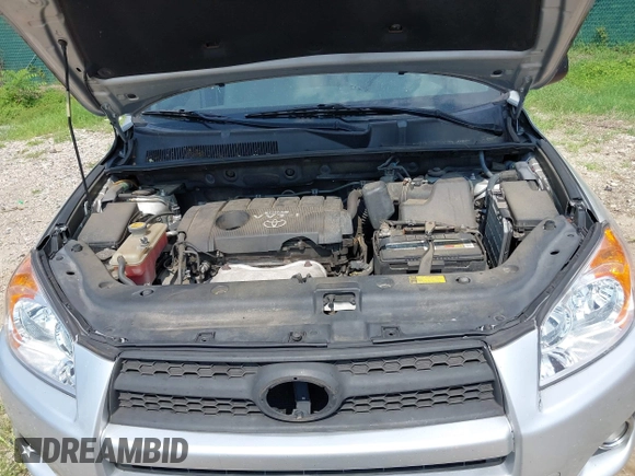 2010 Toyota RAV4 with VIN JTMZF4DVXAD019118, listed as a IAAI auction lot 42815187 with 236,434 mi miles and . Bid and sale history available at DreamBid. Image 10.