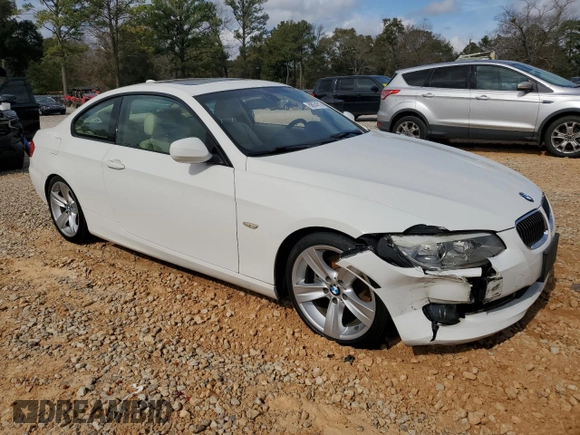 2011 BMW 3 Series 328i with VIN WBAKE3C58BE557731, listed as a Copart auction lot 88974515 with 113,446 mi miles and Salvage Title. Bid and sale history available at carsss.com. Image 4.